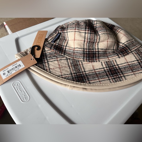 Steve Madden - reversible bucket hat (cream, Black) - Picture 2 of 4